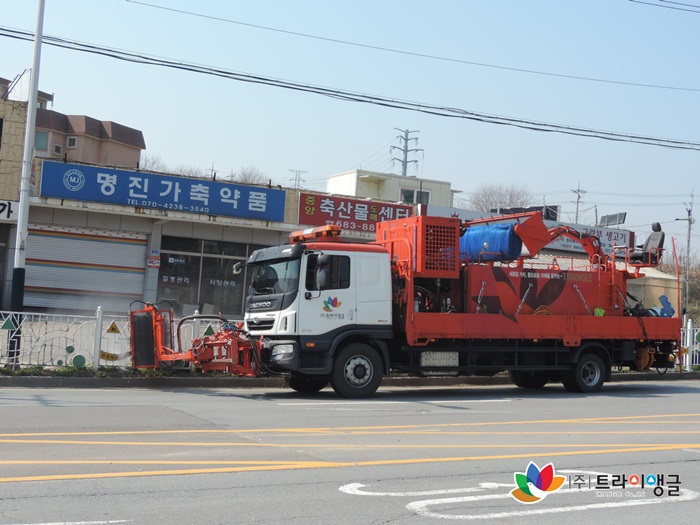 ac6279aff19994a5d0194b8e2fe0080a_1555562